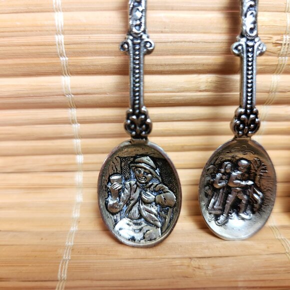 Holland Souvenir Spoons Set of 3 Man on Rum Barrel Man & Woman Ship Woman Workin - Picture 5 of 9